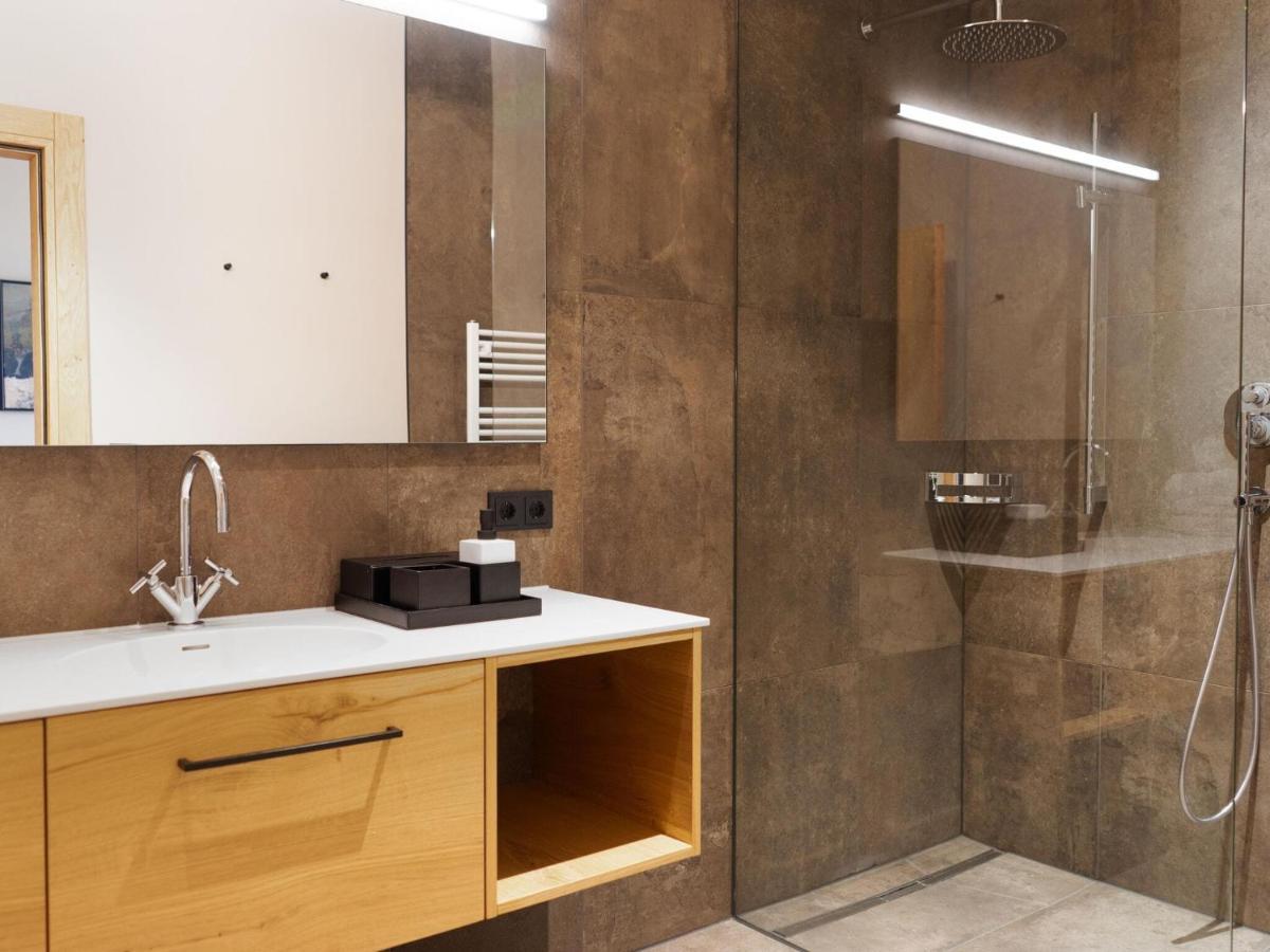 Apartment In Schroecken Near Ski Area Экстерьер фото