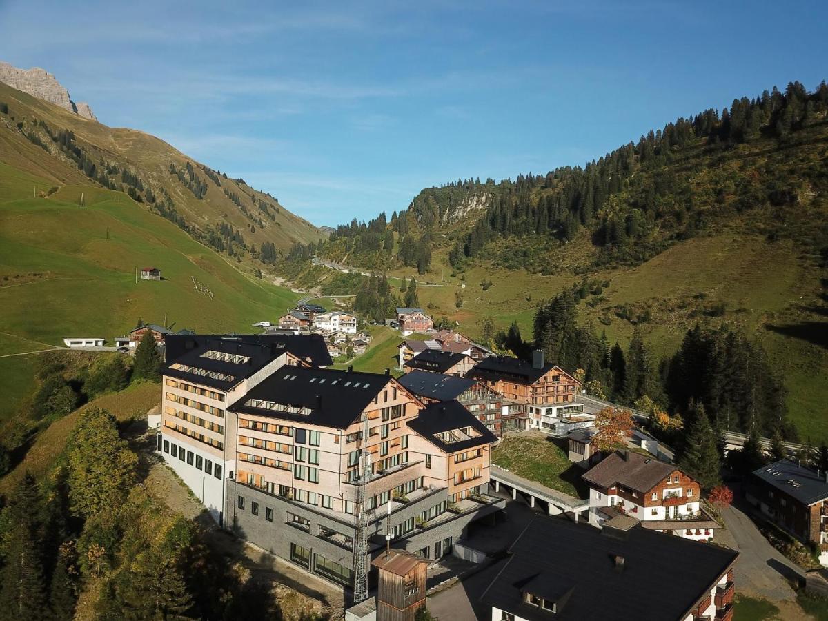 Apartment In Schroecken Near Ski Area Экстерьер фото
