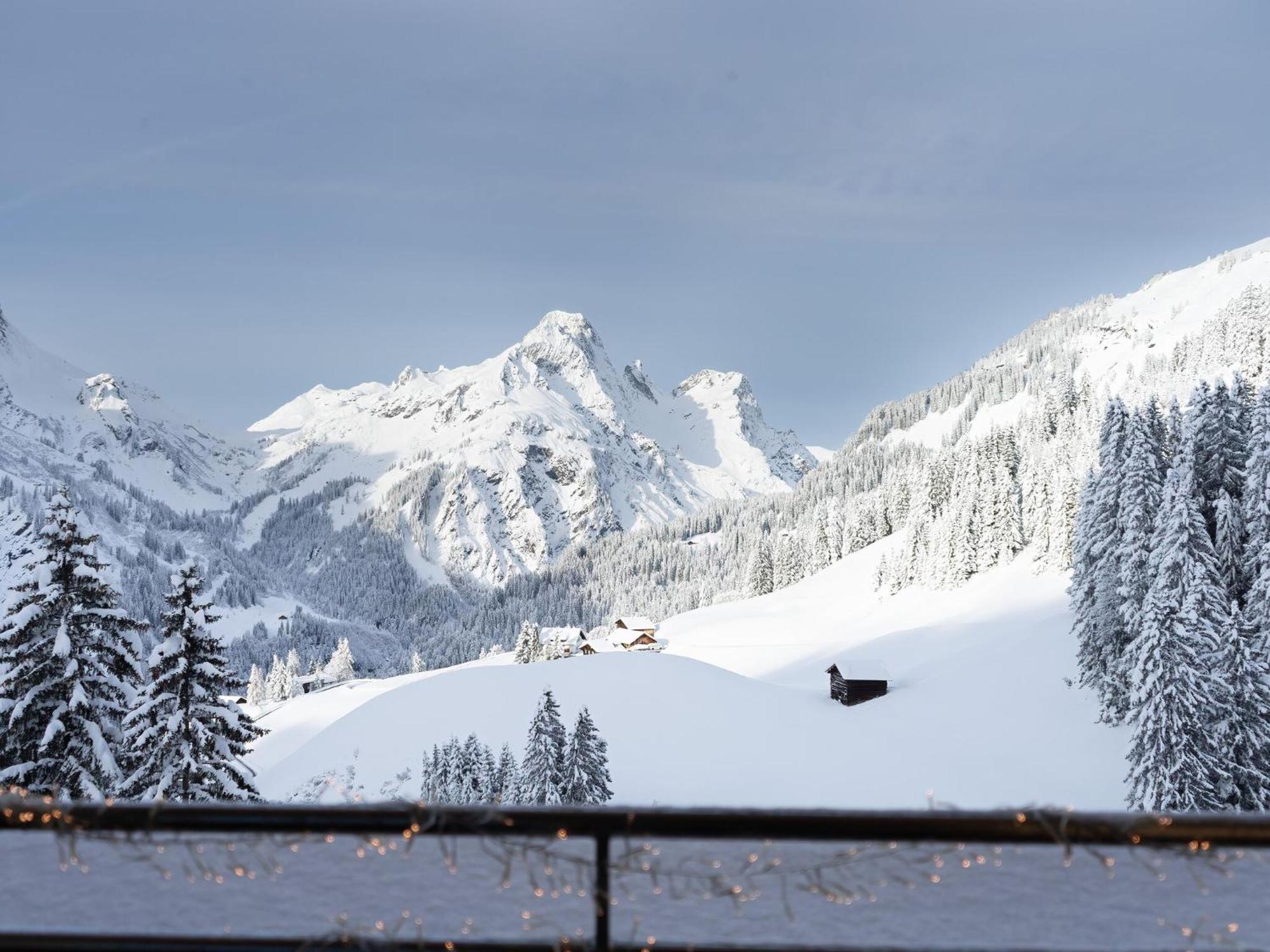 Apartment In Schroecken Near Ski Area Экстерьер фото