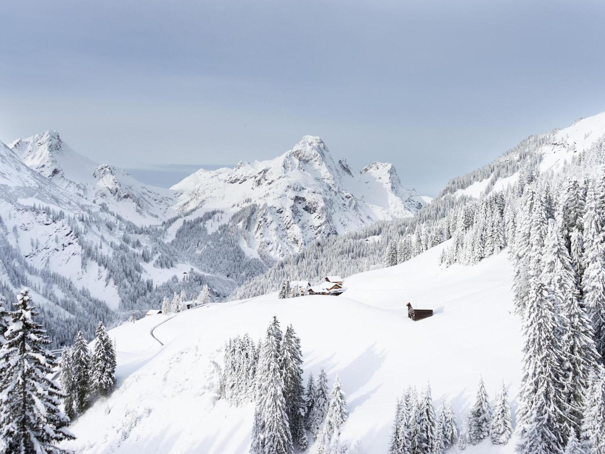 Apartment In Schroecken Near Ski Area Экстерьер фото